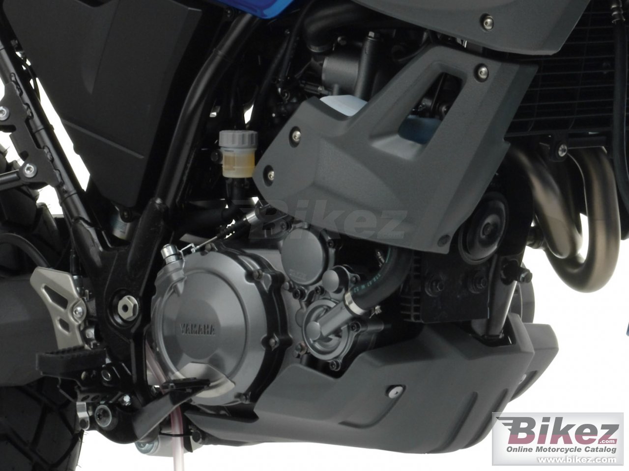 Big Yamaha xt660z tenere picture and wallpaper from Bikez.com